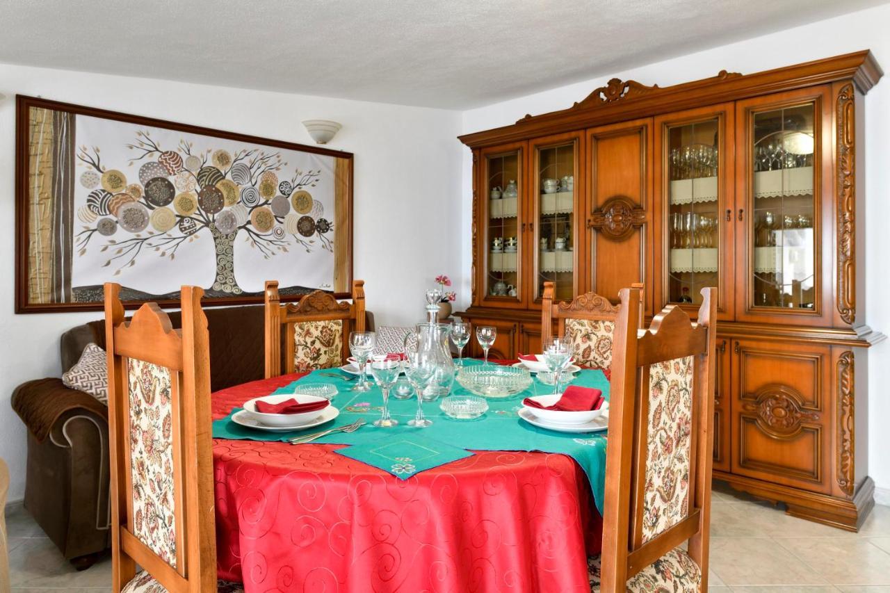 Appartamento Holiday Кала Гононе Екстериор снимка